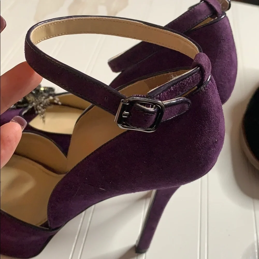 Enzo Angiolini Purple Suede Embellished Stilettos. MCH0811B